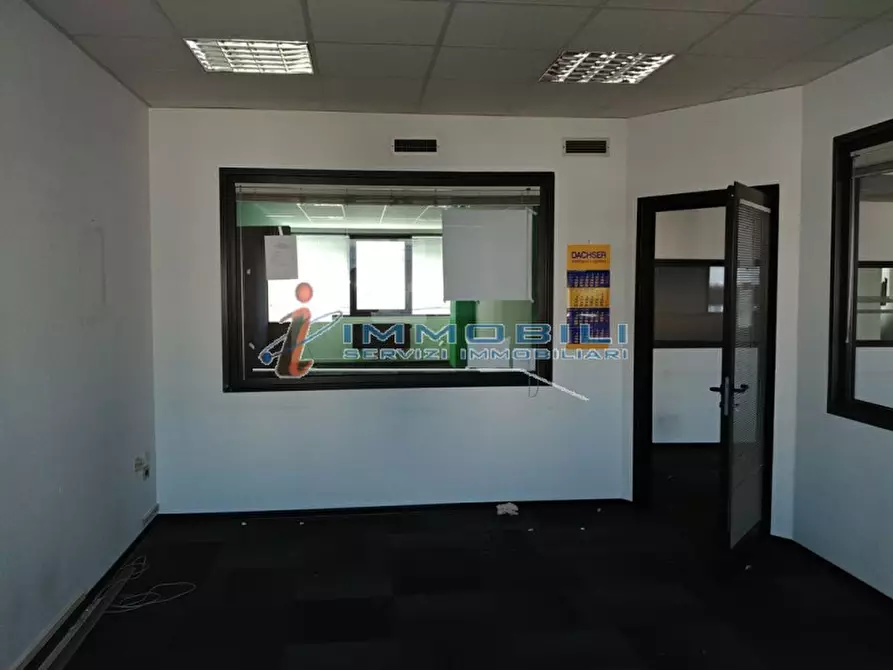 Immagine 12 di Ufficio in affitto  in VIA BARTOLOMEO COLLEONI a Agrate Brianza