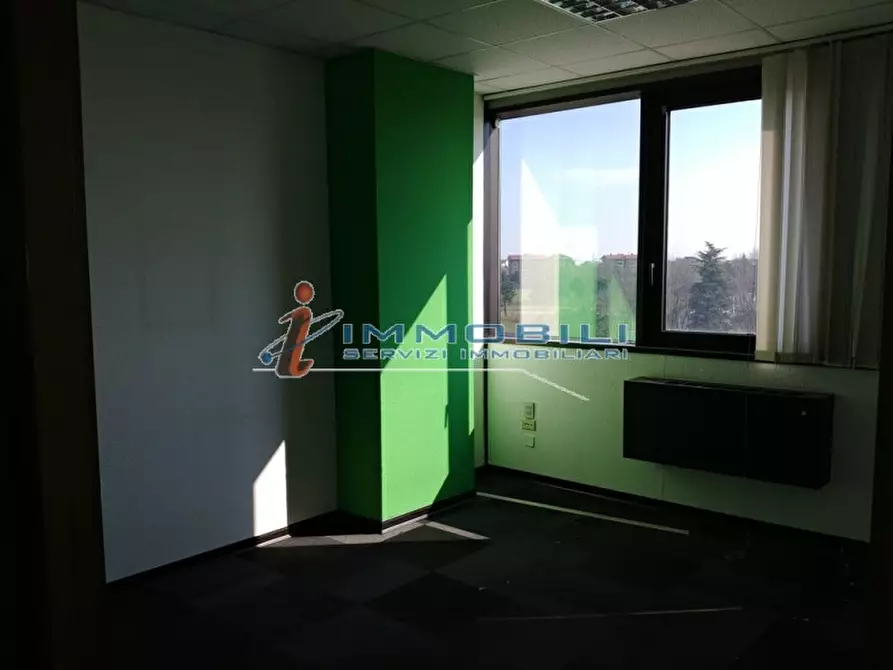 Immagine 23 di Ufficio in affitto  in VIA BARTOLOMEO COLLEONI a Agrate Brianza