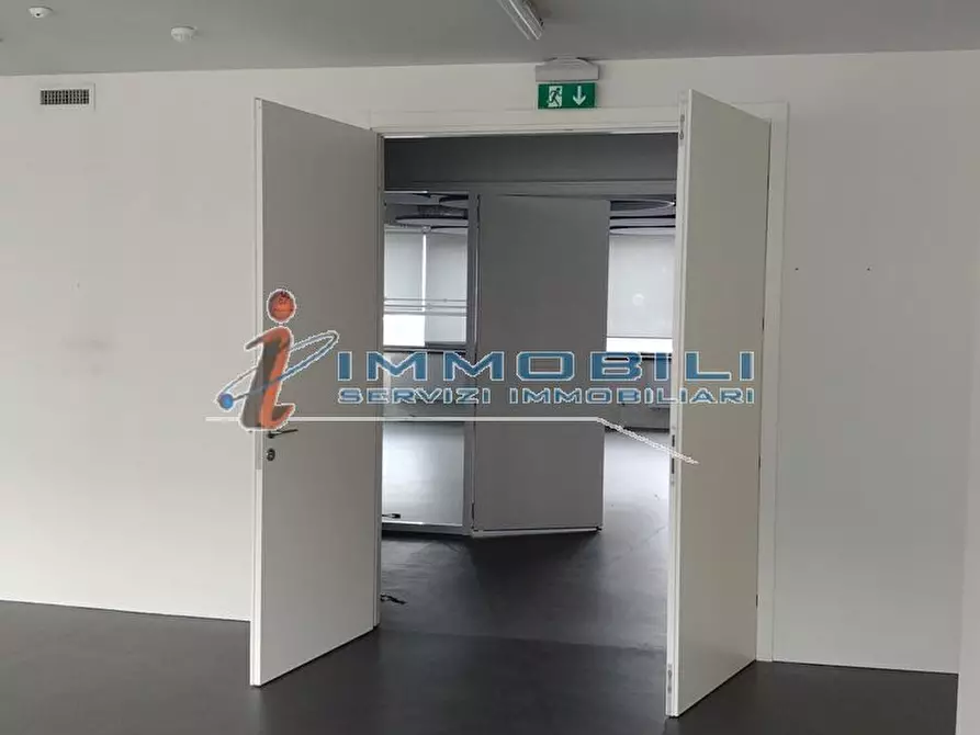 Immagine 13 di Ufficio in affitto  in VIA BARTOLOMEO COLLEONI a Agrate Brianza
