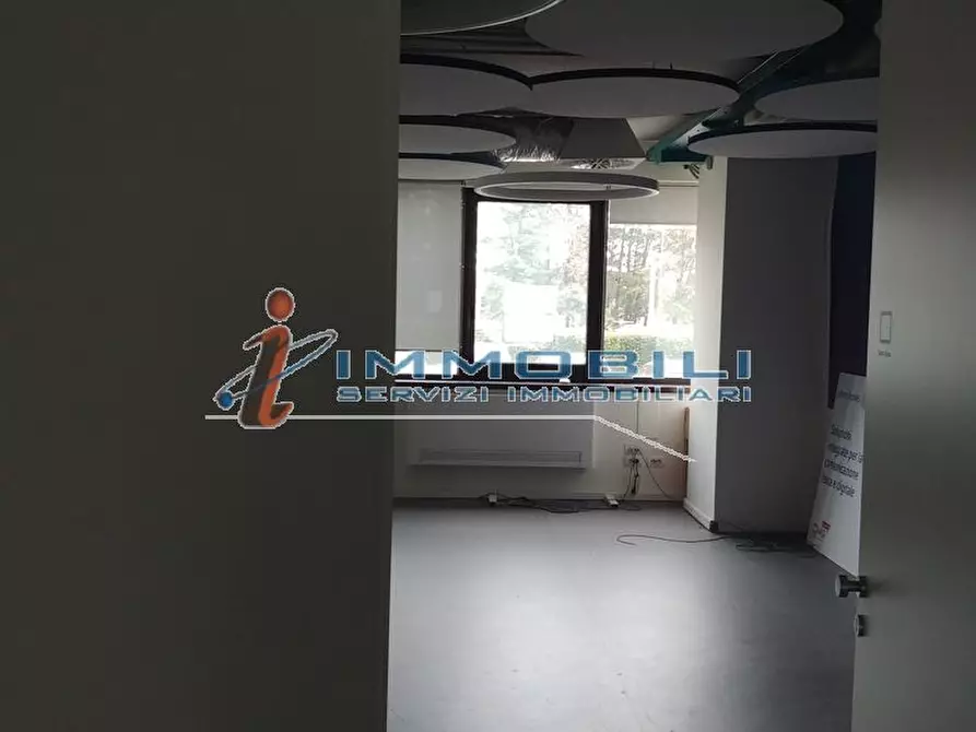 Immagine 17 di Ufficio in affitto  in VIA BARTOLOMEO COLLEONI a Agrate Brianza