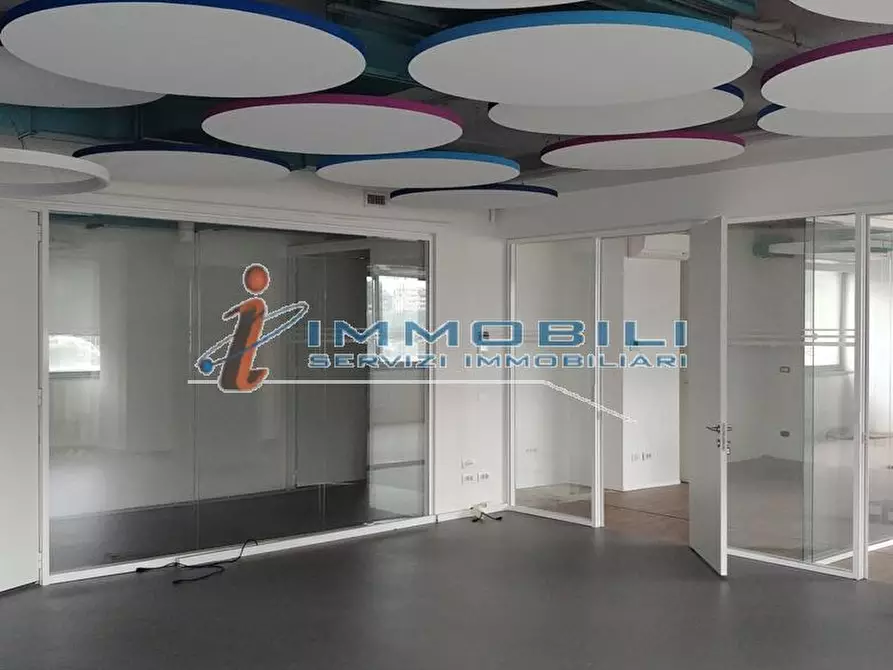 Immagine 23 di Ufficio in affitto  in VIA BARTOLOMEO COLLEONI a Agrate Brianza