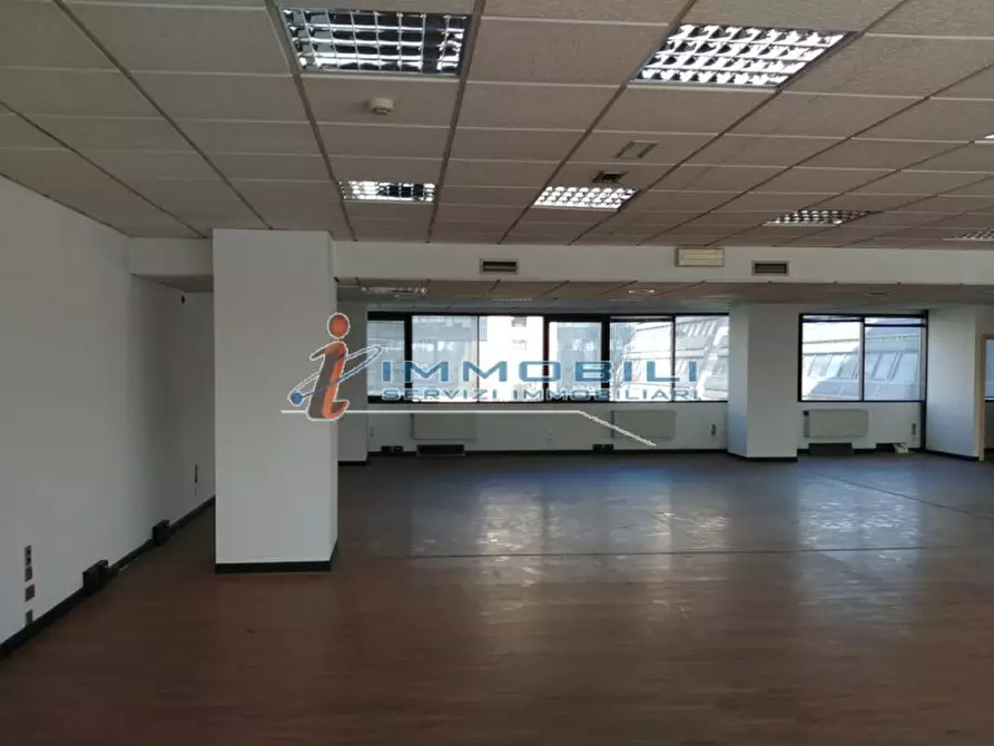 Immagine 10 di Ufficio in affitto  in VIA BARTOLOMEO COLLEONI a Agrate Brianza