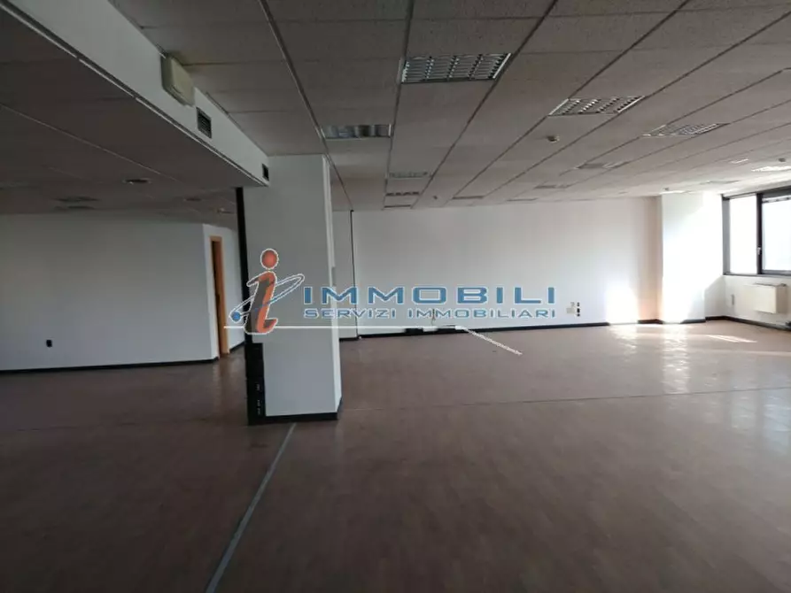 Immagine 16 di Ufficio in affitto  in VIA BARTOLOMEO COLLEONI a Agrate Brianza