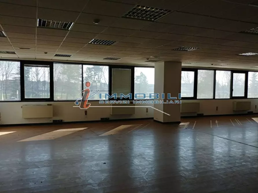 Immagine 23 di Ufficio in affitto  in VIA BARTOLOMEO COLLEONI a Agrate Brianza