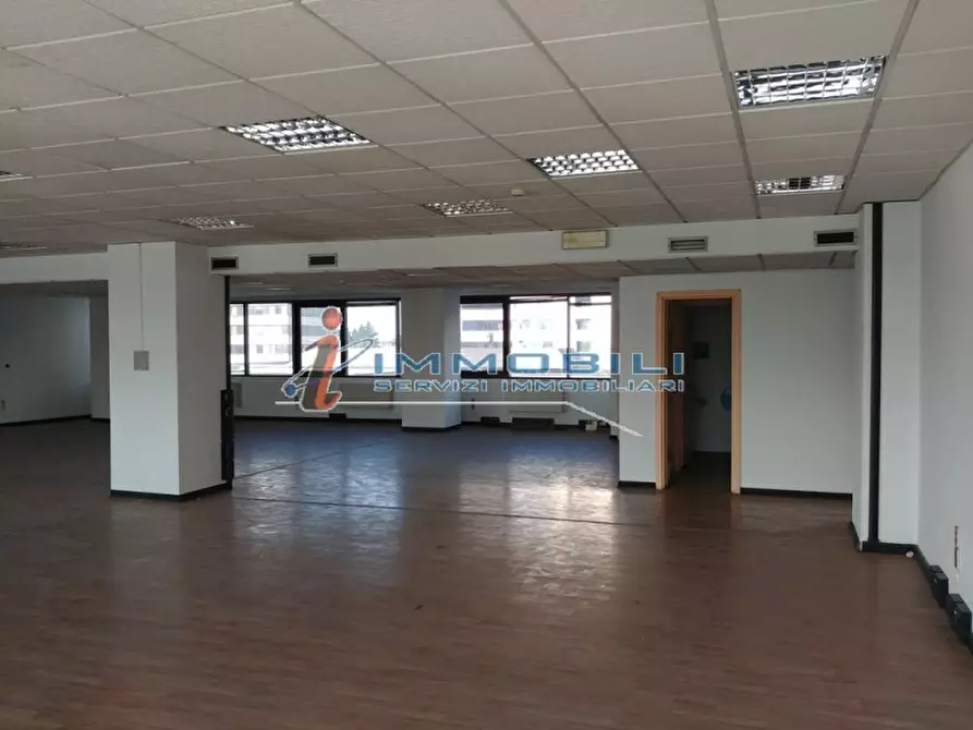 Immagine 4 di Ufficio in affitto  in VIA BARTOLOMEO COLLEONI a Agrate Brianza