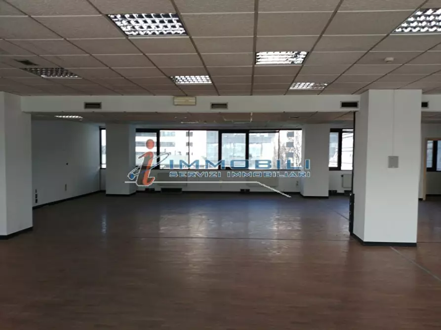 Immagine 8 di Ufficio in affitto  in VIA BARTOLOMEO COLLEONI a Agrate Brianza