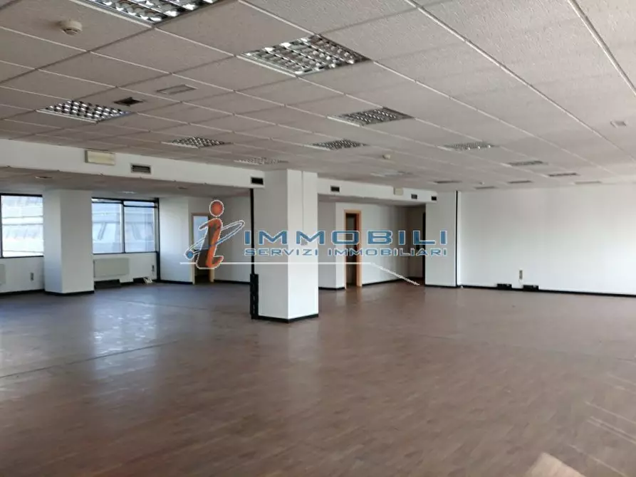 Immagine 14 di Ufficio in affitto  in VIA BARTOLOMEO COLLEONI a Agrate Brianza