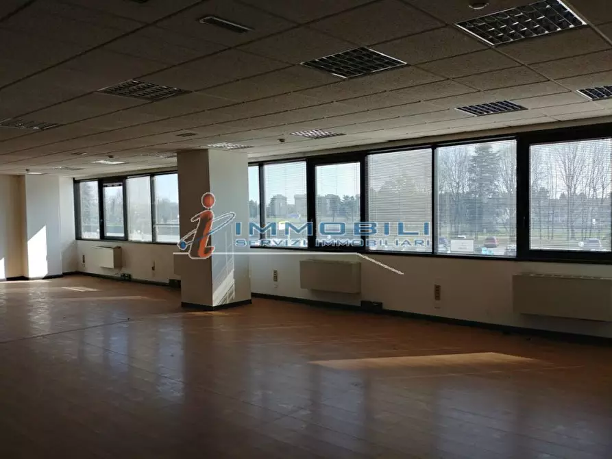 Immagine 17 di Ufficio in affitto  in VIA BARTOLOMEO COLLEONI a Agrate Brianza