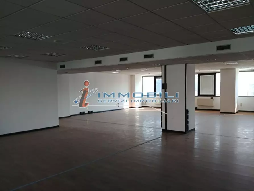 Immagine 20 di Ufficio in affitto  in VIA BARTOLOMEO COLLEONI a Agrate Brianza
