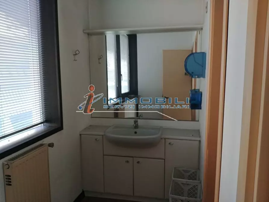 Immagine 21 di Ufficio in affitto  in VIA BARTOLOMEO COLLEONI a Agrate Brianza
