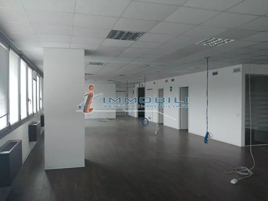Immagine 12 di Ufficio in affitto  in VIA BARTOLOMEO COLLEONI a Agrate Brianza