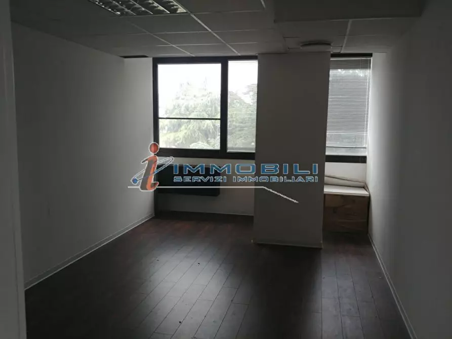 Immagine 16 di Ufficio in affitto  in VIA BARTOLOMEO COLLEONI a Agrate Brianza
