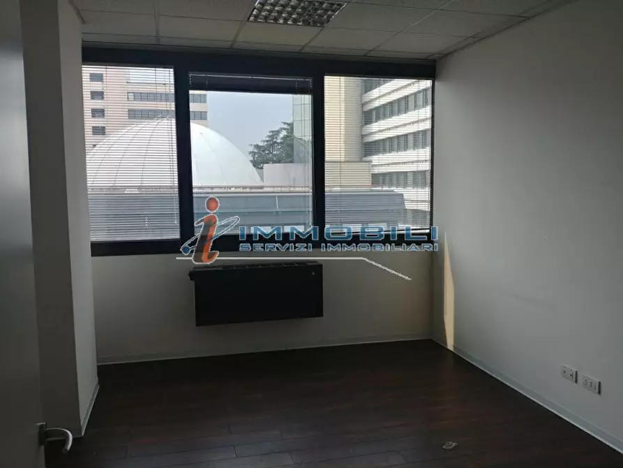 Immagine 18 di Ufficio in affitto  in VIA BARTOLOMEO COLLEONI a Agrate Brianza