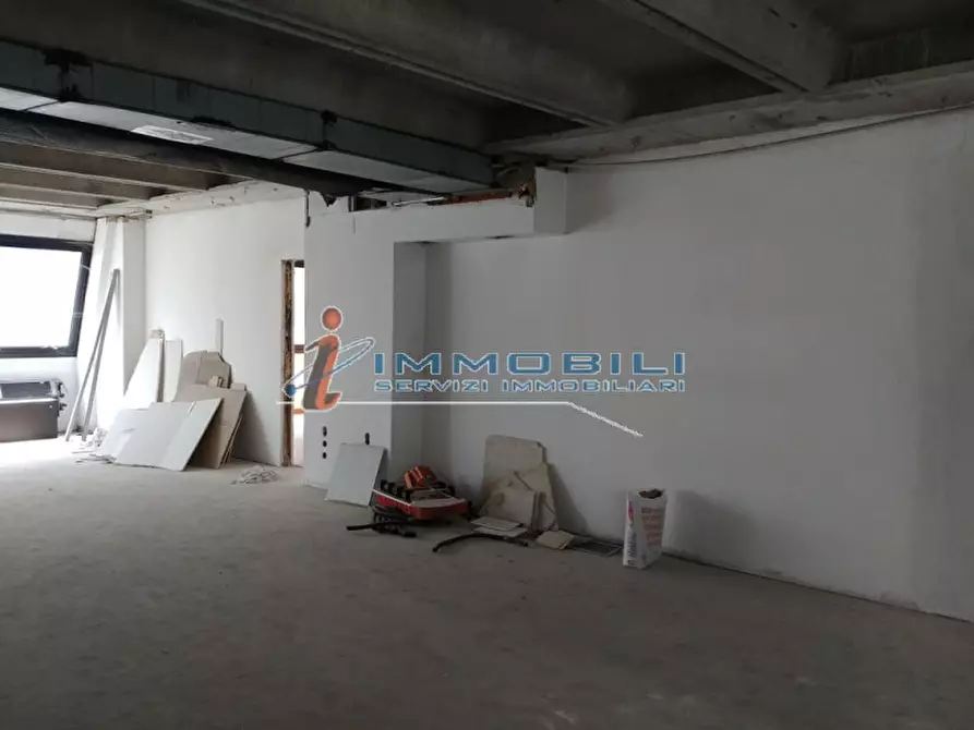 Immagine 3 di Ufficio in affitto  in VIA BARTOLOMEO COLLEONI a Agrate Brianza
