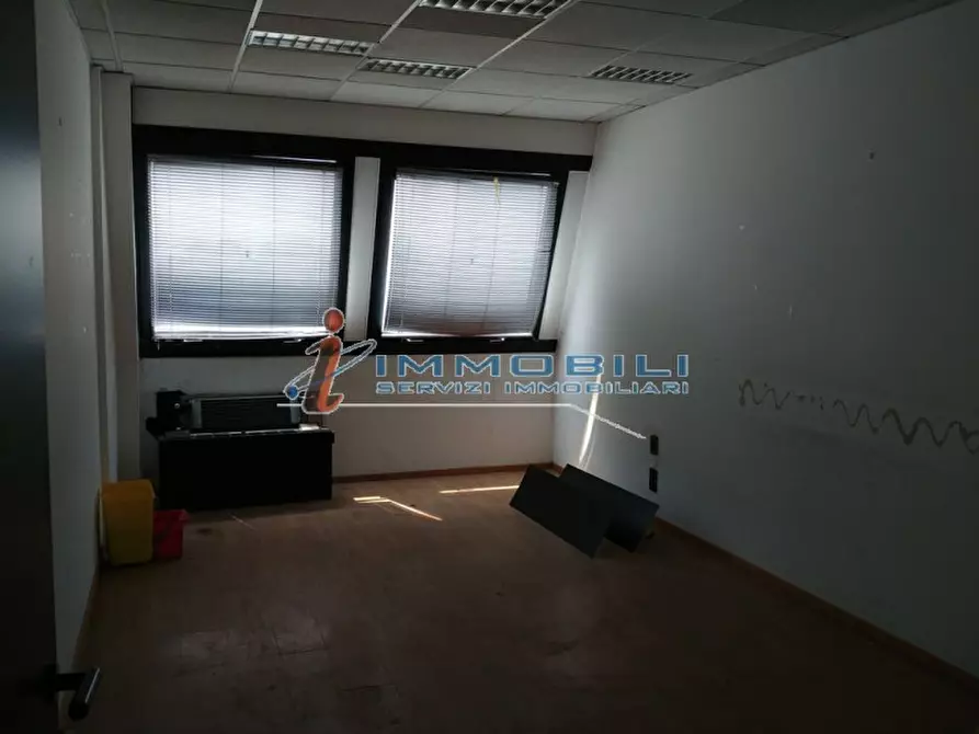 Immagine 13 di Ufficio in affitto  in VIA BARTOLOMEO COLLEONI a Agrate Brianza
