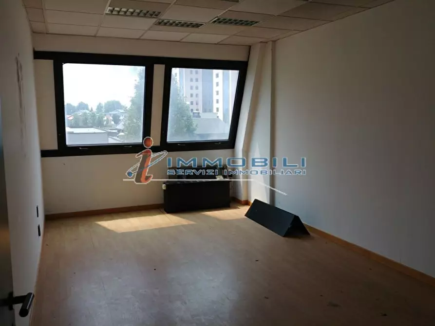 Immagine 14 di Ufficio in affitto  in VIA BARTOLOMEO COLLEONI a Agrate Brianza