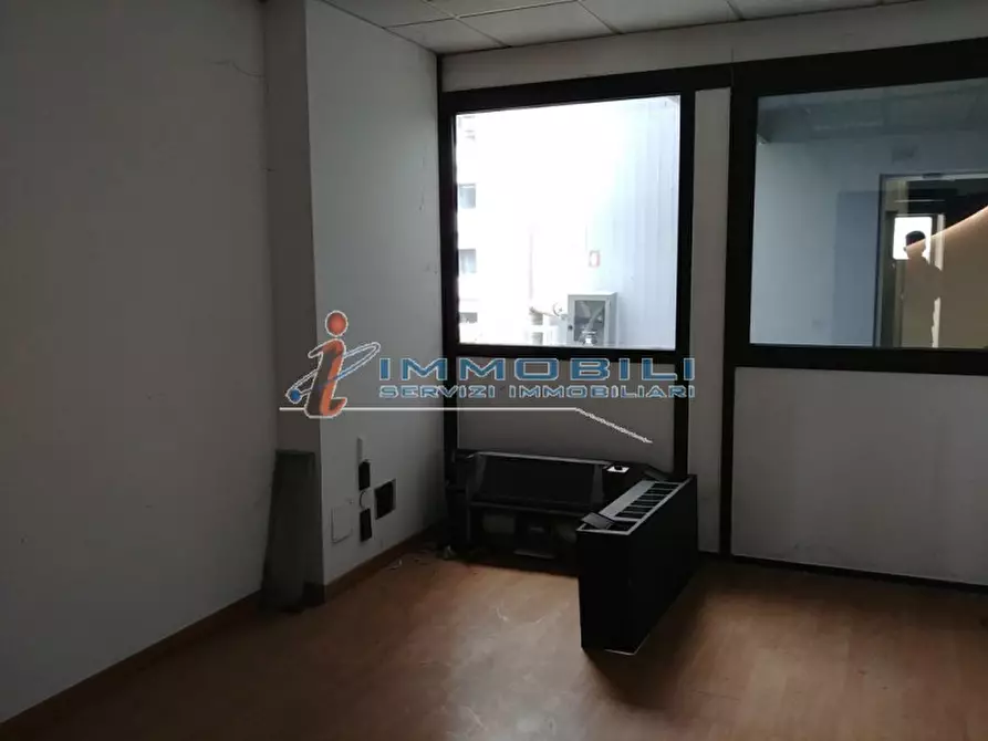Immagine 15 di Ufficio in affitto  in VIA BARTOLOMEO COLLEONI a Agrate Brianza