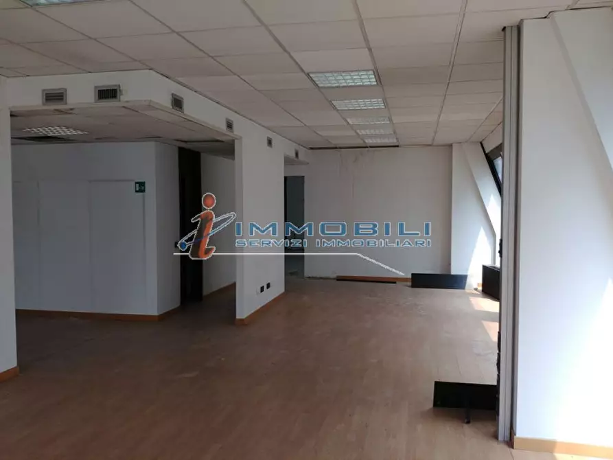 Immagine 9 di Ufficio in affitto  in VIA BARTOLOMEO COLLEONI a Agrate Brianza