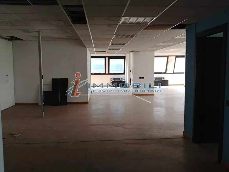 Immagine 21 di Ufficio in affitto  in VIA BARTOLOMEO COLLEONI a Agrate Brianza