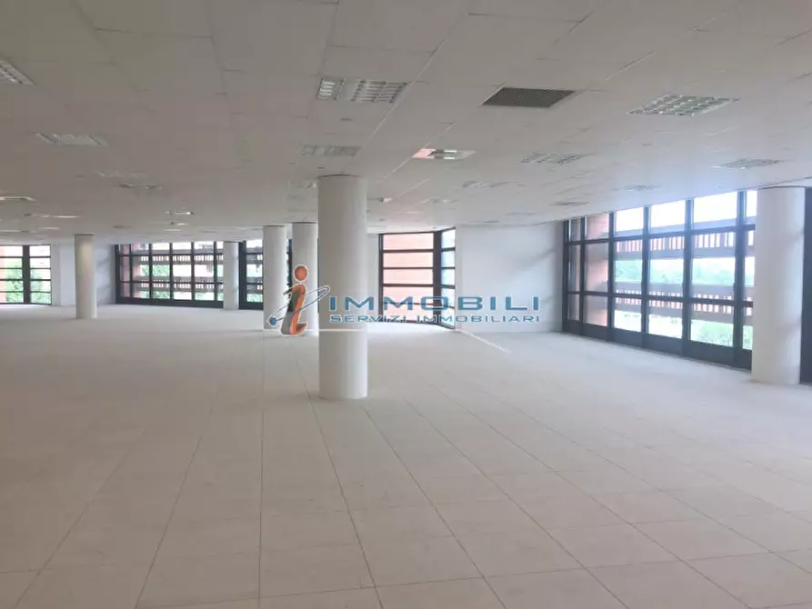 Immagine 8 di Ufficio in affitto  in VIA DI VITTORIO G. a Vimodrone