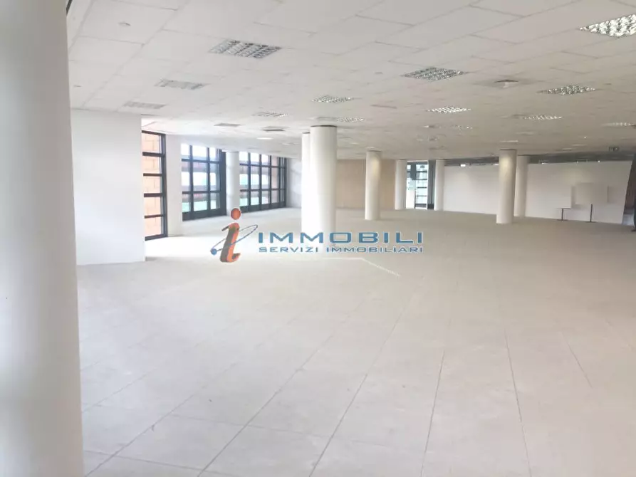 Immagine 13 di Ufficio in affitto  in VIA DI VITTORIO G. a Vimodrone