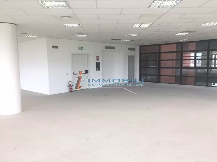 Immagine 14 di Ufficio in affitto  in VIA DI VITTORIO G. a Vimodrone