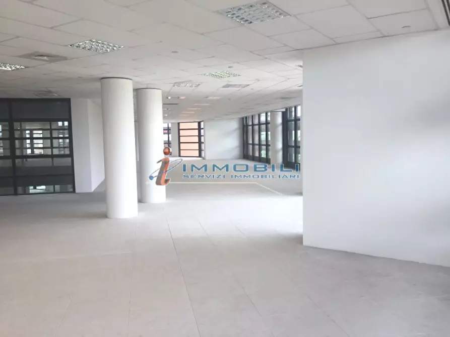 Immagine 15 di Ufficio in affitto  in VIA DI VITTORIO G. a Vimodrone