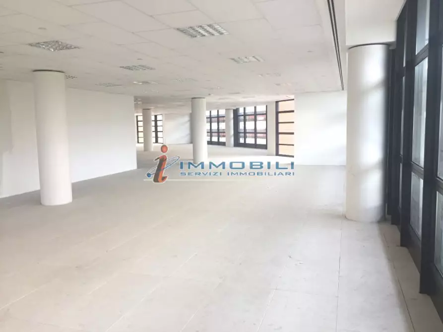 Immagine 16 di Ufficio in affitto  in VIA DI VITTORIO G. a Vimodrone