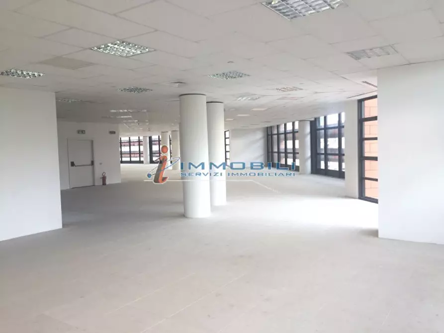 Immagine 19 di Ufficio in affitto  in VIA DI VITTORIO G. a Vimodrone