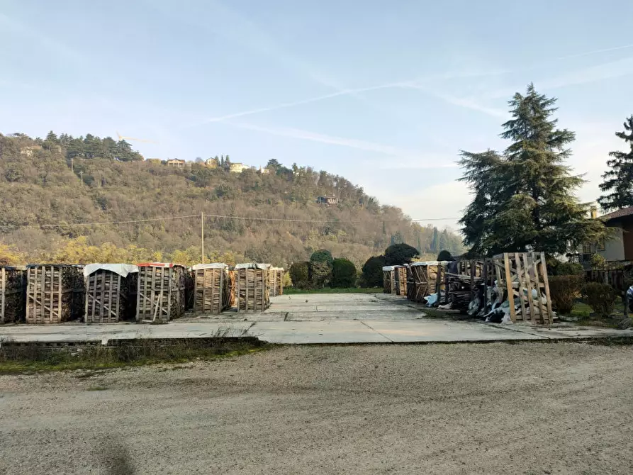 Immagine 17 di Capannone industriale in vendita  in via Fonda a Teolo