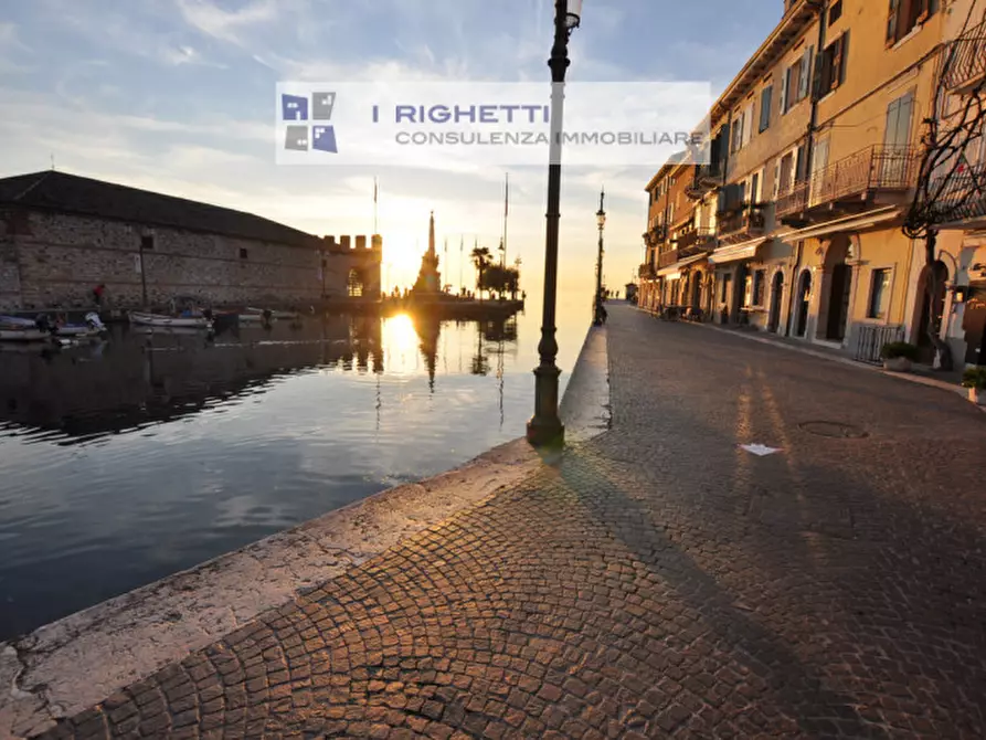 Immagine 29 di Appartamento in vendita  in Vicolo Casara a Lazise