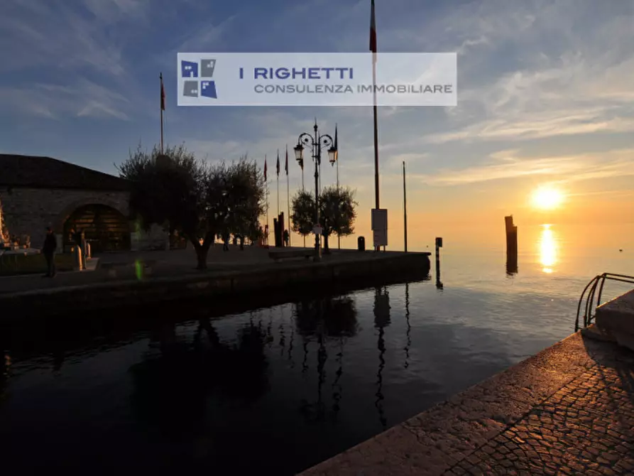 Immagine 31 di Appartamento in vendita  in Vicolo Casara a Lazise