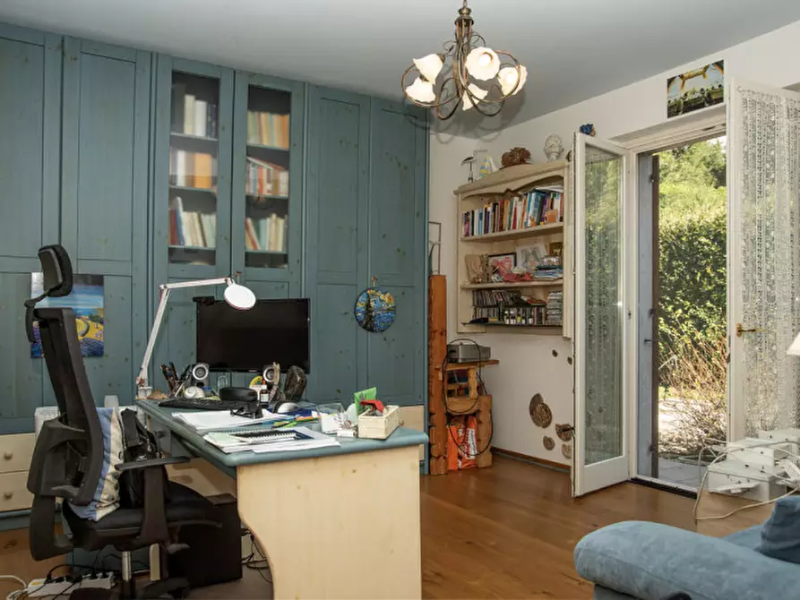 Immagine 11 di Casa bifamiliare in vendita  in Via Don Albrigi a Cerro Veronese