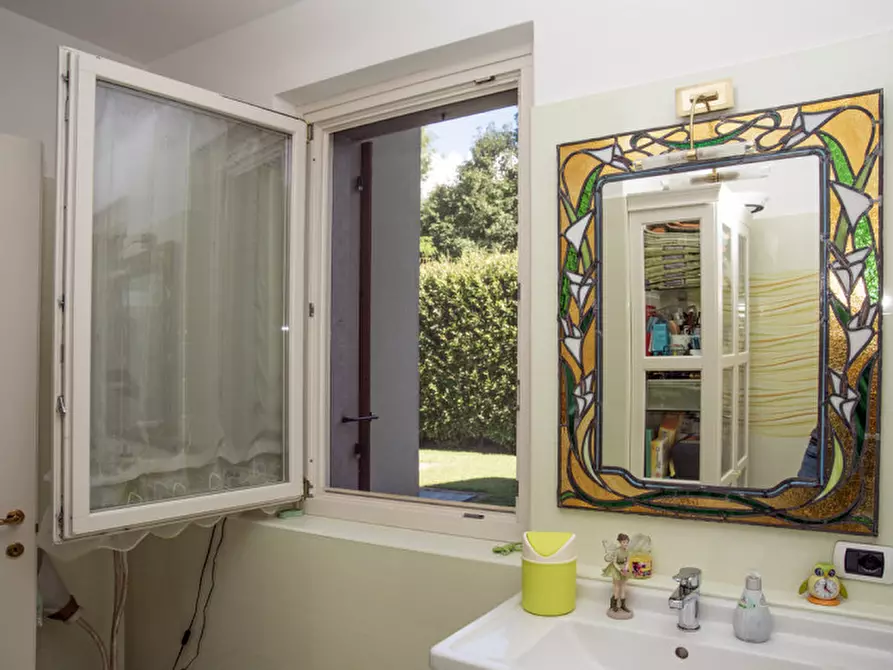 Immagine 16 di Casa bifamiliare in vendita  in Via Don Albrigi a Cerro Veronese