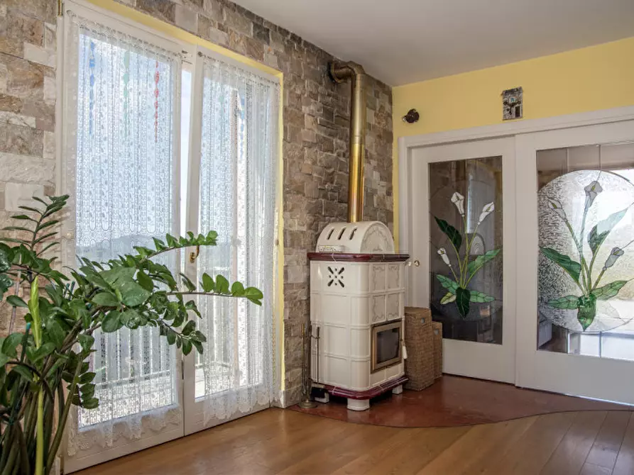 Immagine 21 di Casa bifamiliare in vendita  in Via Don Albrigi a Cerro Veronese