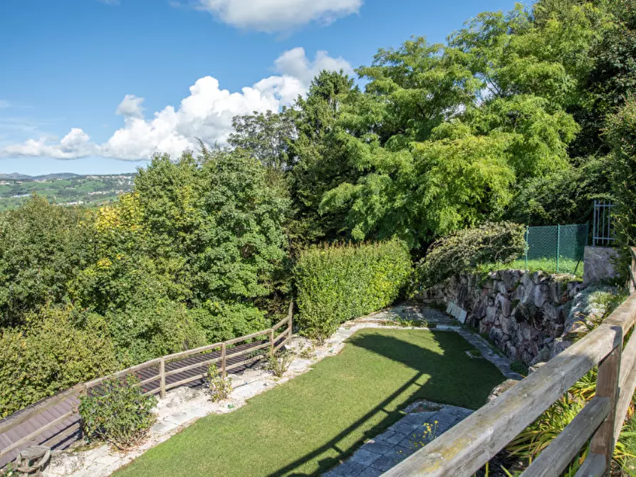 Immagine 28 di Casa bifamiliare in vendita  in Via Don Albrigi a Cerro Veronese