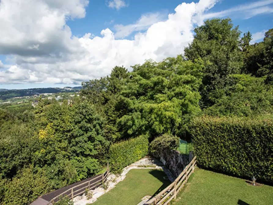 Immagine 30 di Casa bifamiliare in vendita  in Via Don Albrigi a Cerro Veronese