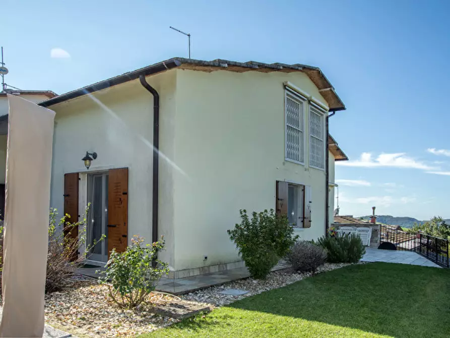 Immagine 31 di Casa bifamiliare in vendita  in Via Don Albrigi a Cerro Veronese