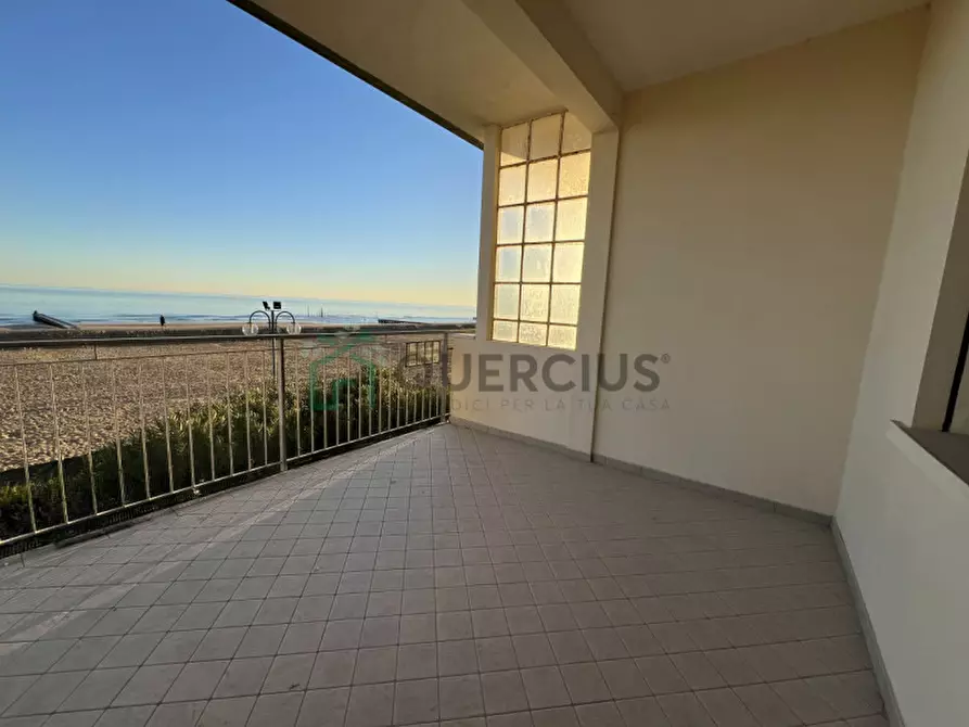 Immagine 11 di Appartamento in affitto  in Via Andrea Bafile a Jesolo