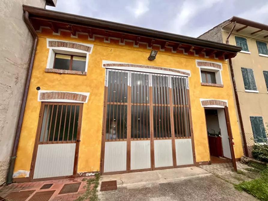 Immagine 1 di Capannone industriale in vendita  in via s.lucia a Montichiari