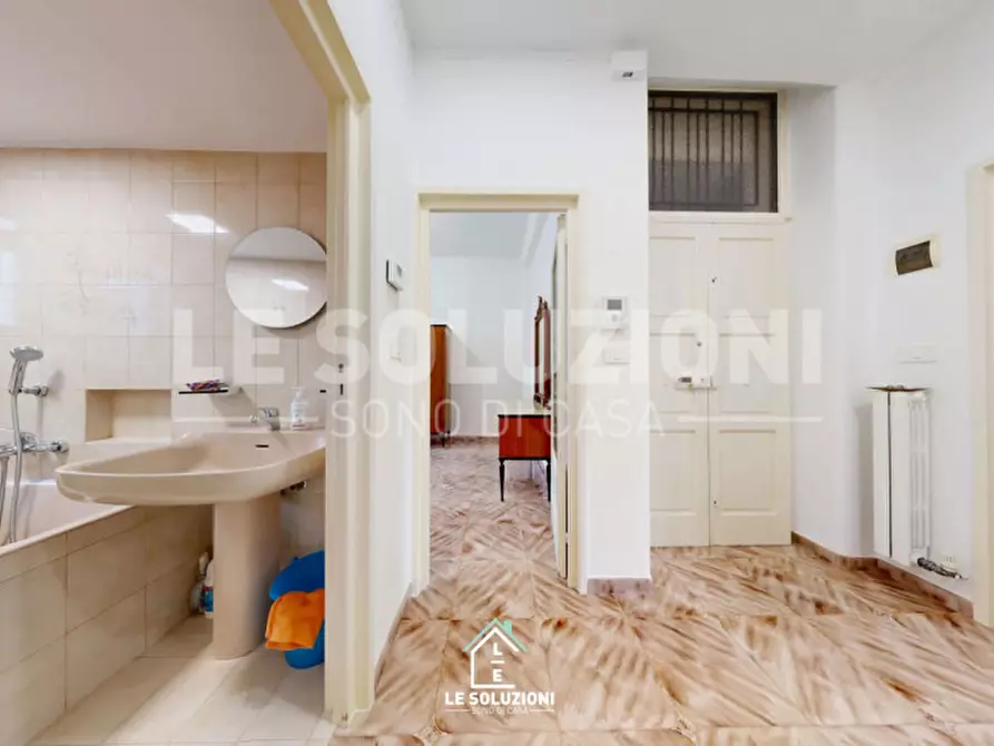 Immagine 13 di Appartamento in affitto  in Piazza Giovanni Laterza 6 a Putignano