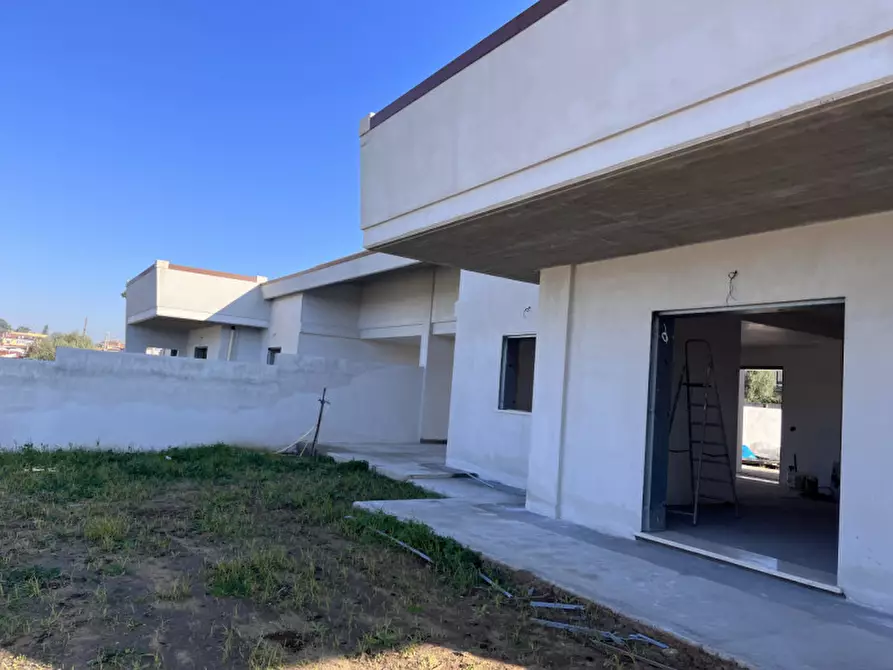 Immagine 3 di Casa bifamiliare in vendita  in VIA DI COLLE COCCHINO a Anzio