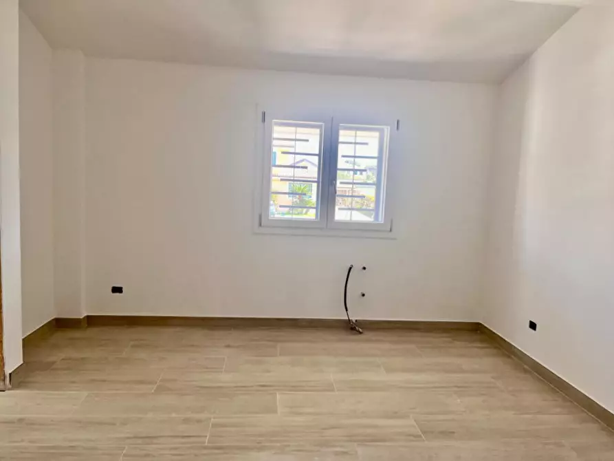 Immagine 16 di Casa bifamiliare in vendita  in VIA DI COLLE COCCHINO a Anzio