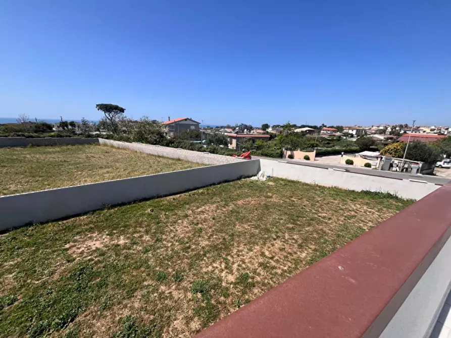 Immagine 32 di Casa bifamiliare in vendita  in VIA DI COLLE COCCHINO a Anzio