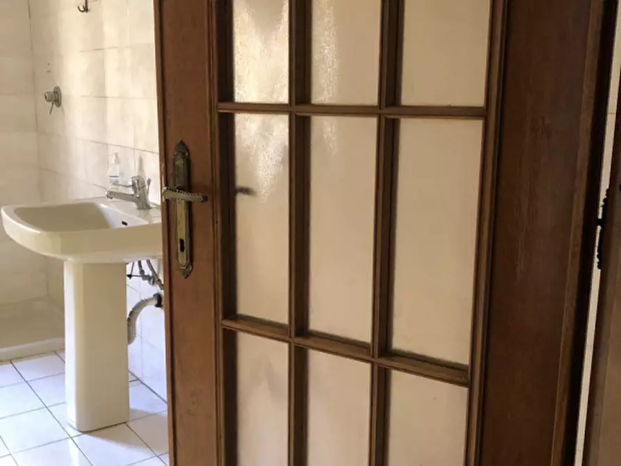 Immagine 14 di Appartamento in vendita  in Corso Manacorda 19 a Casale Monferrato