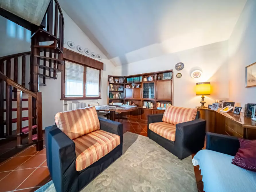 Immagine 3 di Appartamento in vendita  in Via Combattenti a Collecchio