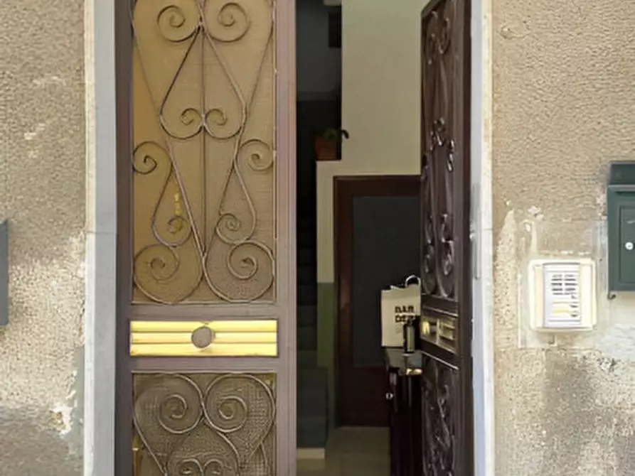 Immagine 2 di Appartamento in vendita  in Via Arezzo, 26 a Carlentini