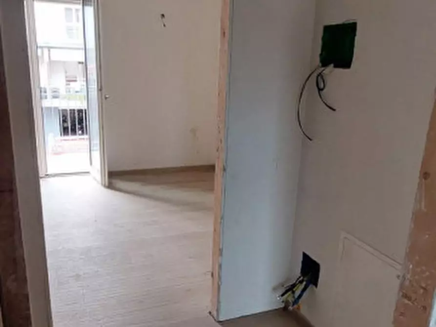 Immagine 4 di Appartamento in vendita  in corso Piave a Alba