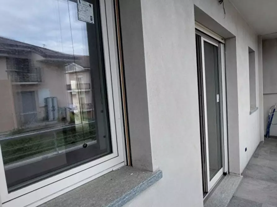 Immagine 9 di Appartamento in vendita  in corso Piave a Alba