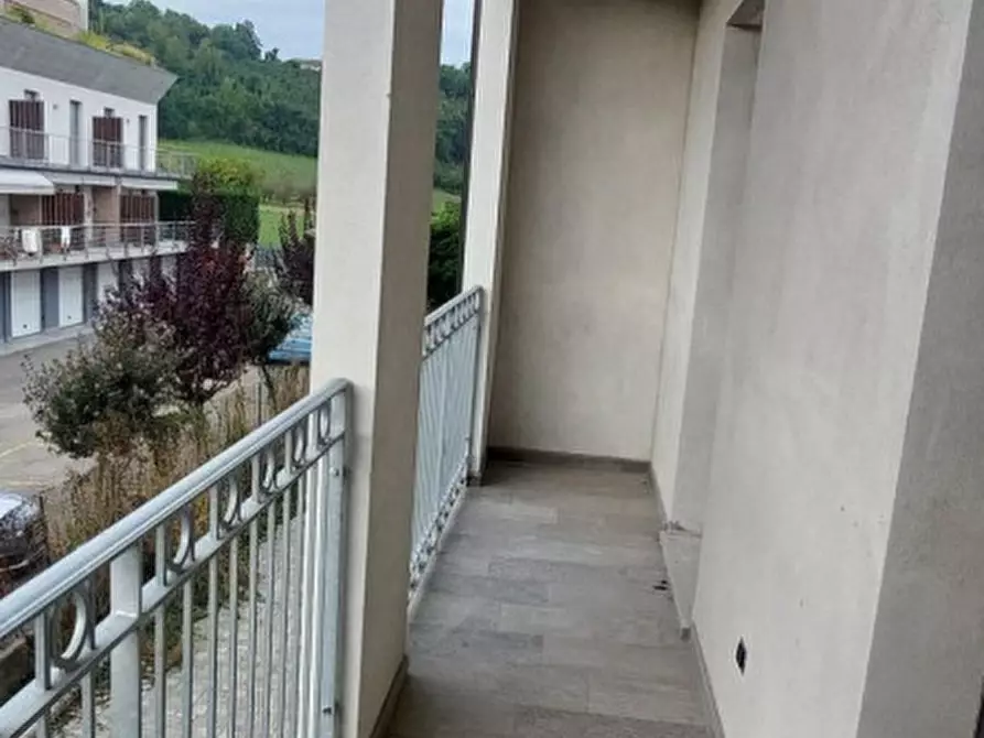 Immagine 10 di Appartamento in vendita  in corso Piave a Alba